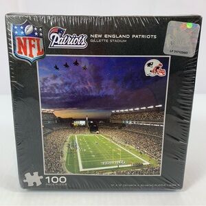 NFL New England Patriots Gillette Stadium 100 Piece Jigsaw Puzzle Sealed 2010